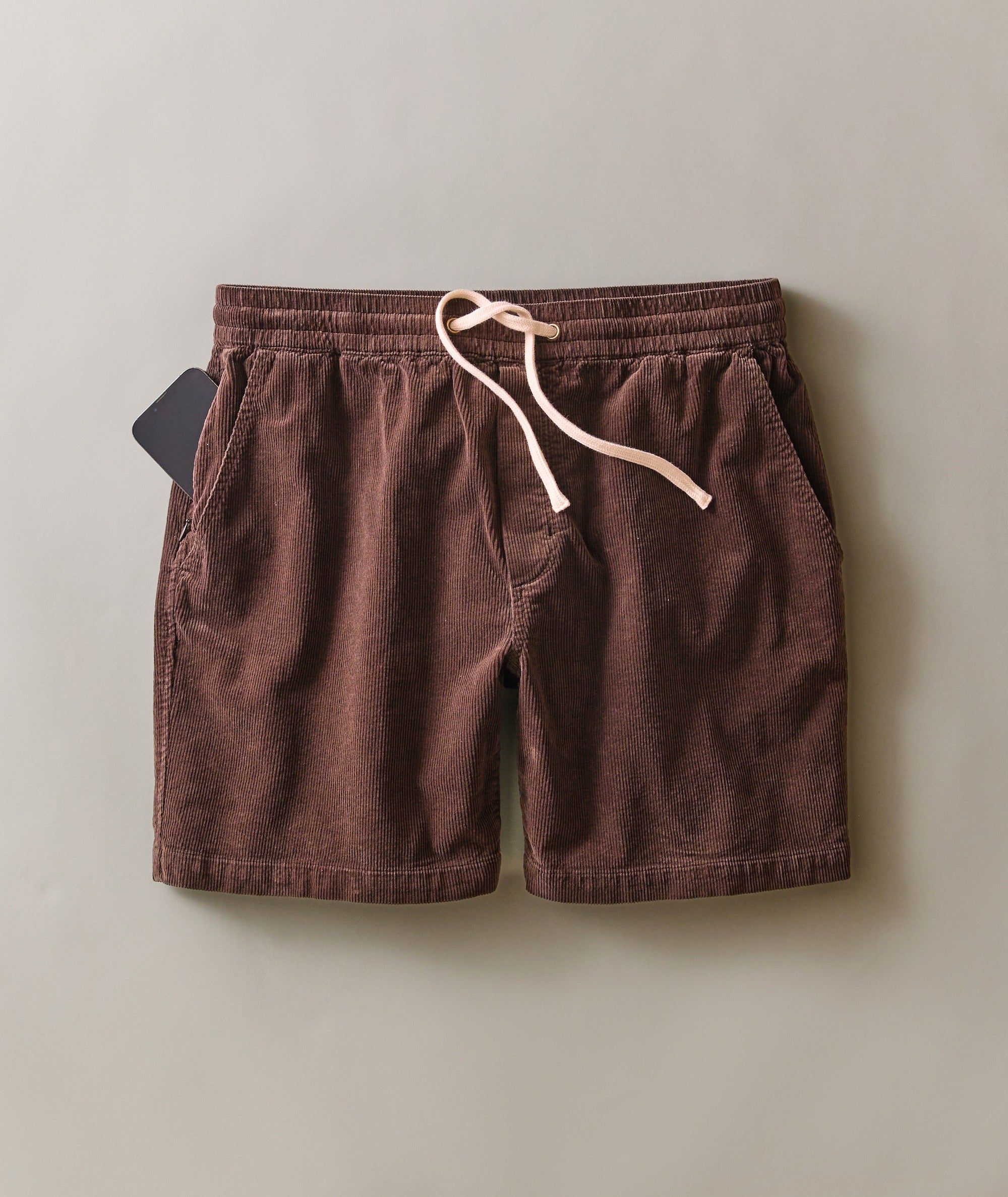 6" Saturday Corduroy Short